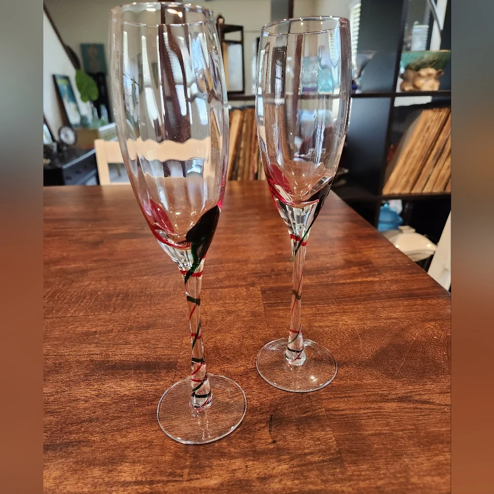 Set of 2 Pier 1 Swirl Stem Holiday Champagne Glass Flutes